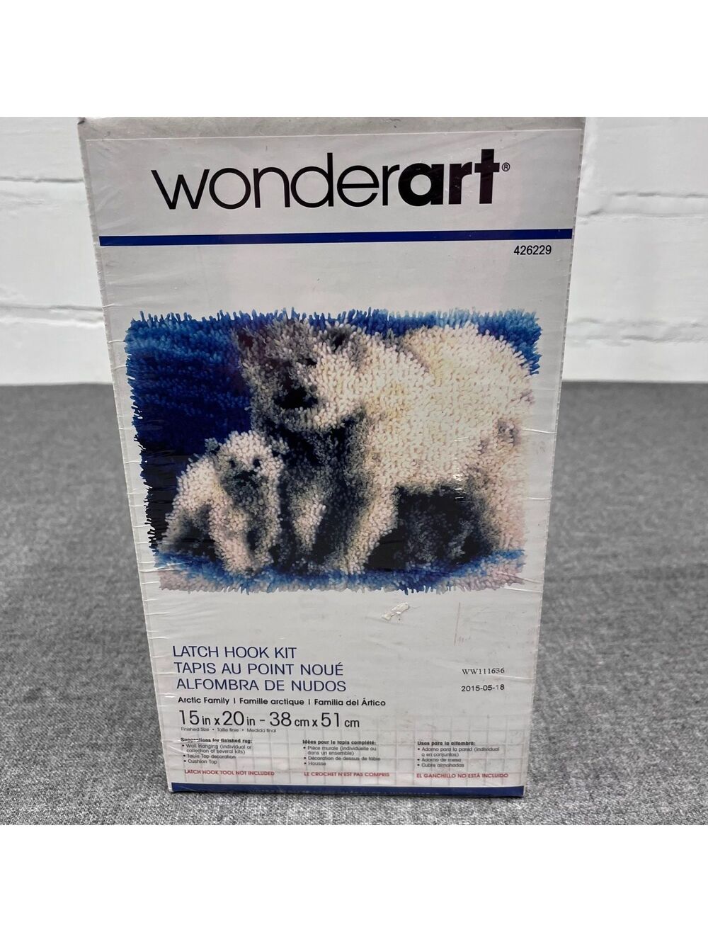Wonder Art Latch Hook Kit Arctic Family Polar Bears 15" X 20" Rug/Wall NEW